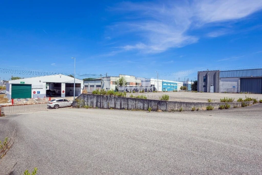 Armazém para Venda em Oiã Foto 11