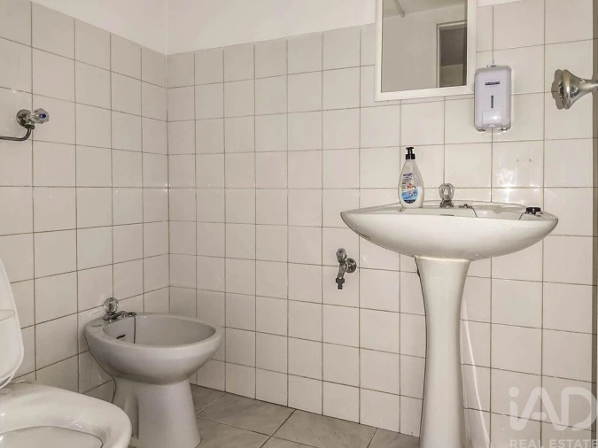 Loja para Venda em Marinha Grande Foto 7