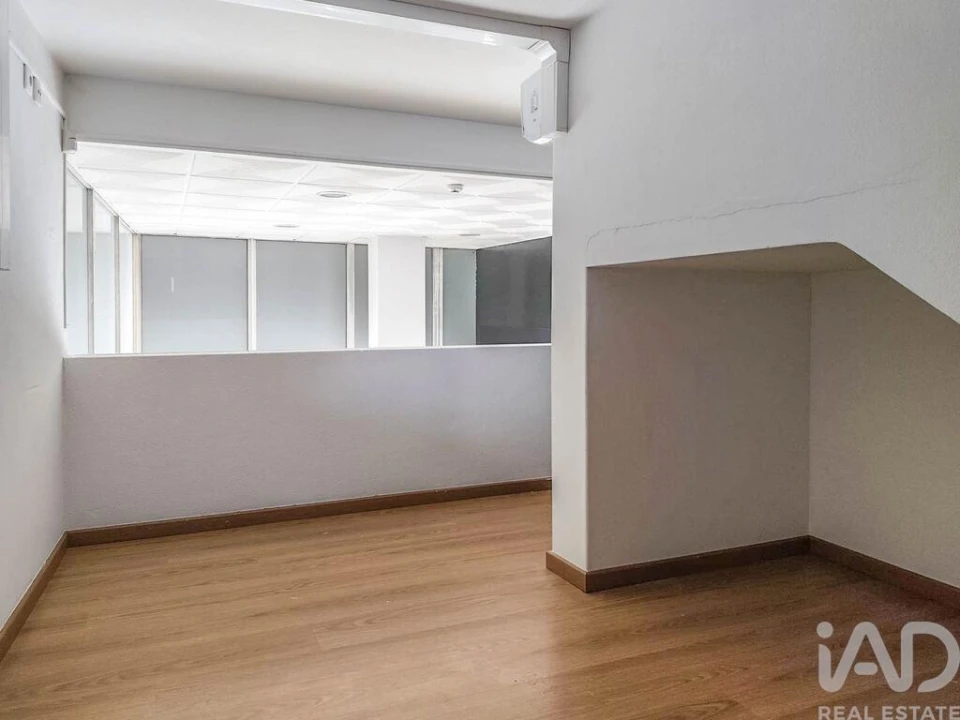 Loja para Venda em Marinha Grande Foto 11