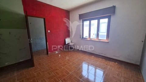 Moradia T3 para Venda em Alpiarça