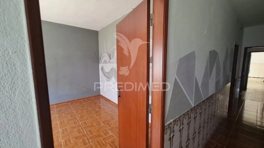 Moradia T3 para Venda em Alpiarça Foto 6