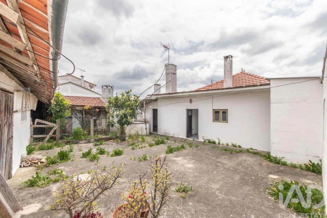 Moradia T3 para Venda em Maceira Foto 12