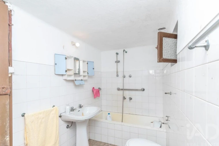 Moradia T3 para Venda em Maceira Foto 9