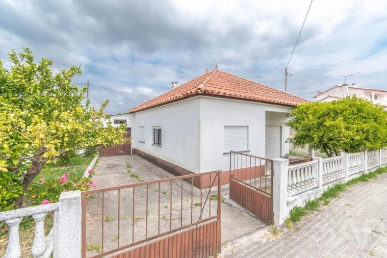 Moradia T3 para Venda em Maceira Foto 15