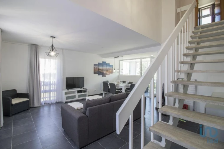 Apartamento T2 para Venda em Quarteira Foto 14