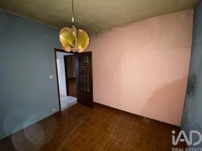 Moradia T2 para Venda em Sanfins do Douro Foto 16