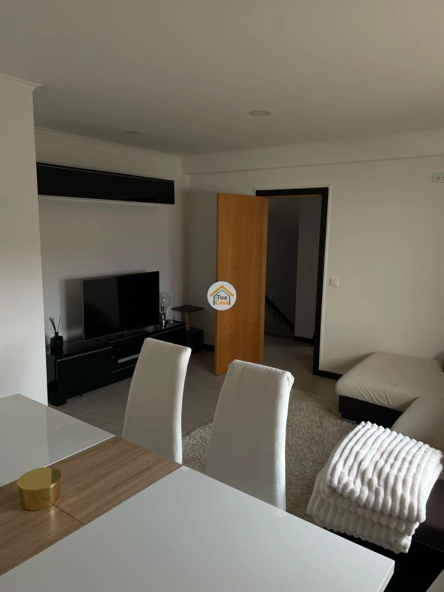 Apartamento T3 para Venda em Santa Joana Foto 3