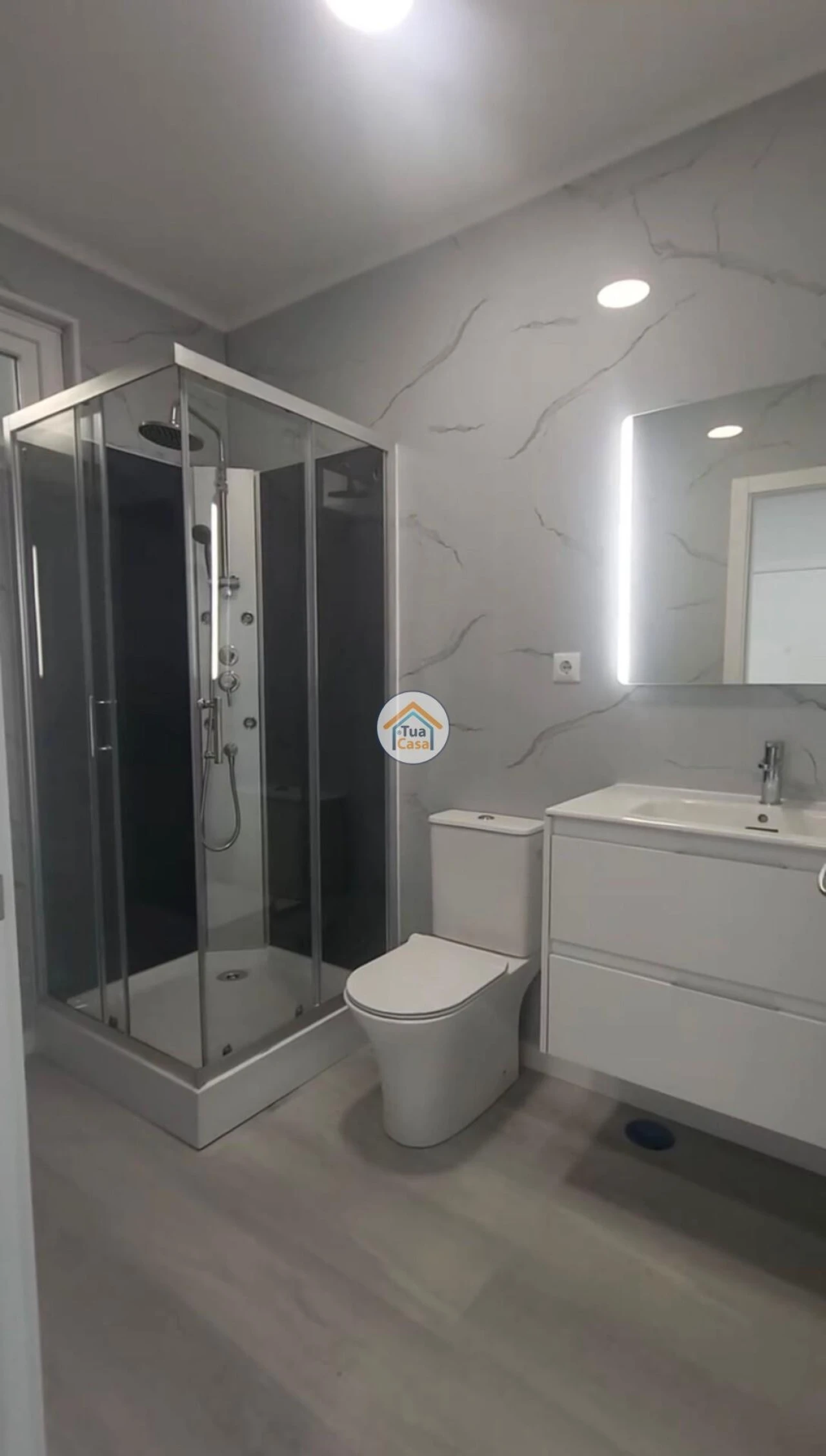 Apartamento T2 para Venda em Oeiras e São Julião da Barra, Paço de Arcos e Caxias Foto 22