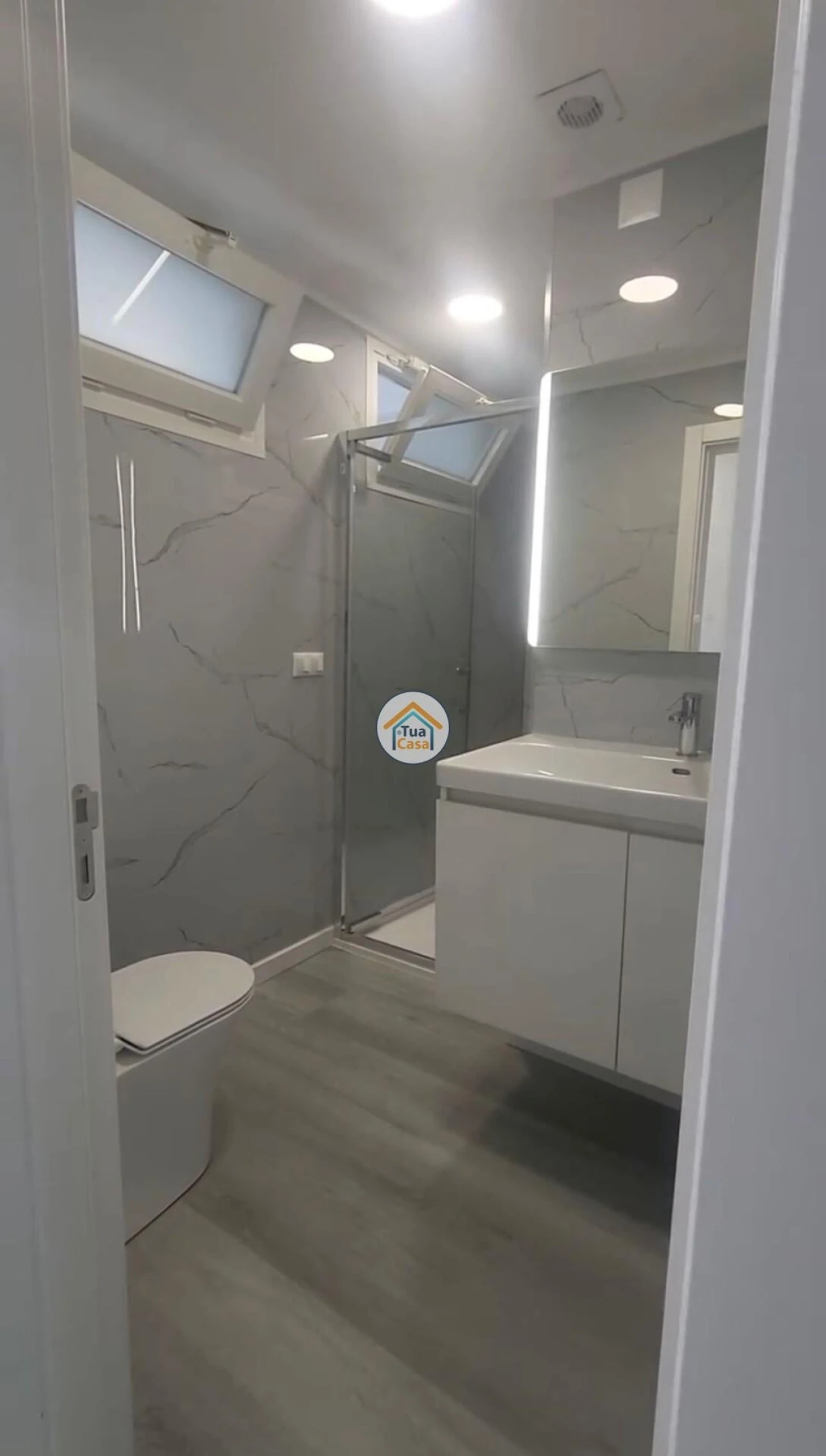 Apartamento T2 para Venda em Oeiras e São Julião da Barra, Paço de Arcos e Caxias Foto 16