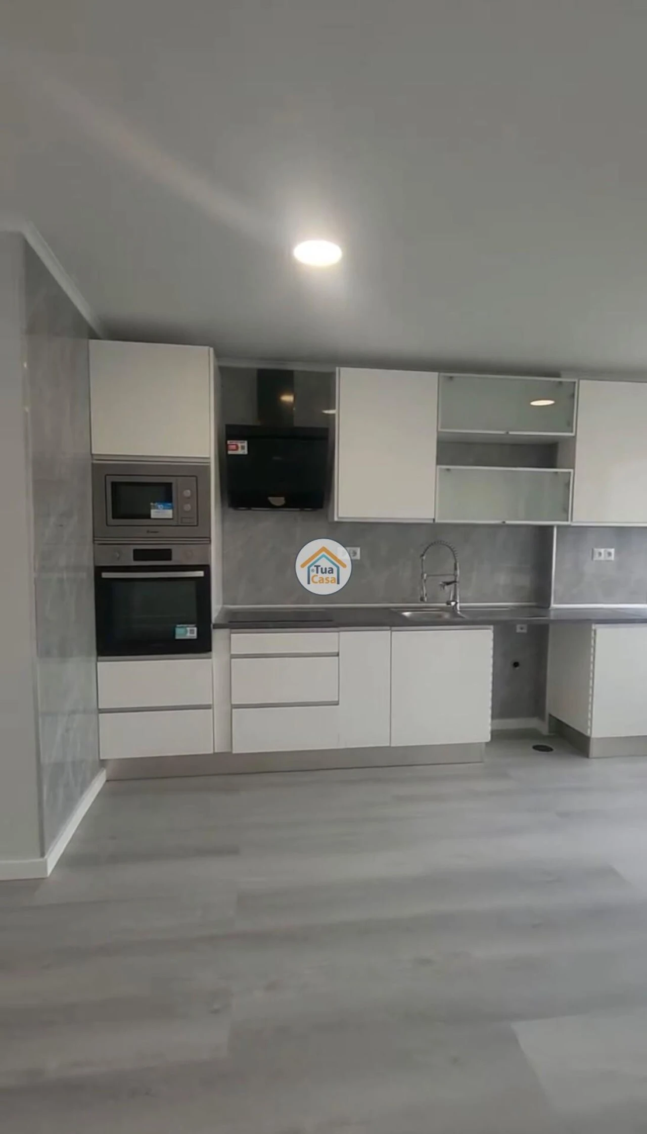 Apartamento T2 para Venda em Oeiras e São Julião da Barra, Paço de Arcos e Caxias Foto 20