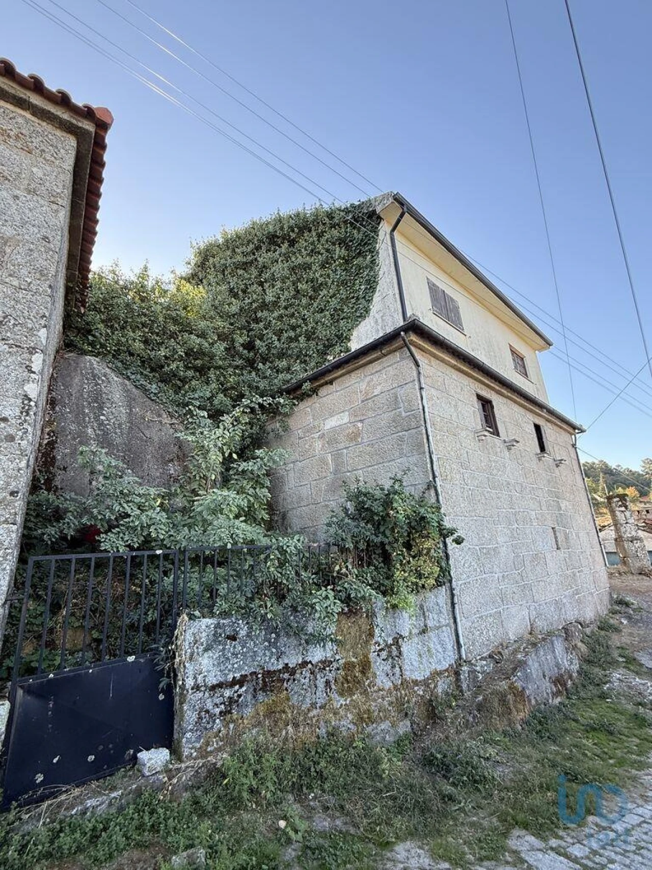 Moradia T5 para Venda em Telões Foto 7