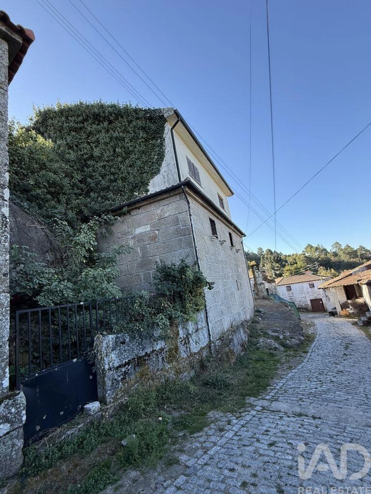 Moradia T5 para Venda em Telões Foto 28