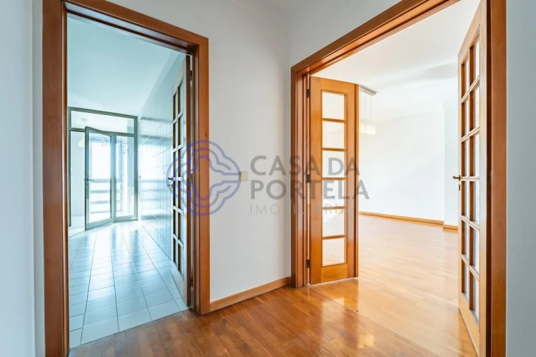 Apartamento T3 para Venda em Moreira Foto 10