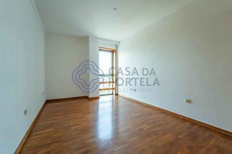 Apartamento T3 para Venda em Moreira Foto 24