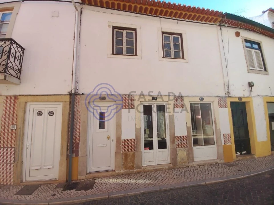 Moradia T1 para Venda em Serra e Junceira Foto 2