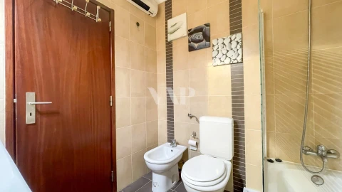 Apartamento T2 para Venda em Quarteira