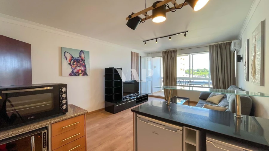 Apartamento T2 para Venda em Quarteira Foto 9