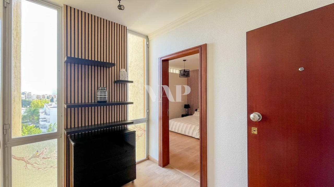 Apartamento T2 para Venda em Quarteira Foto 2