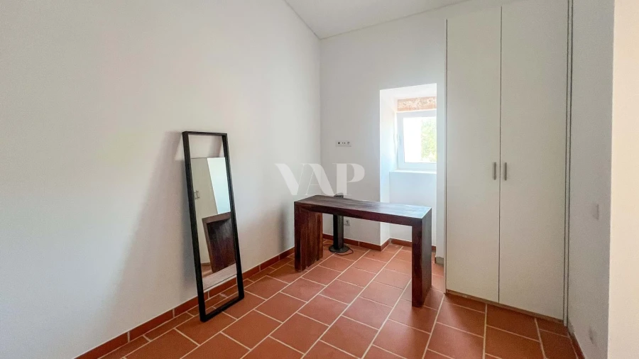 Moradia T12 para Venda em Salir Foto 17