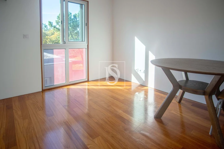 Moradia T4 para Venda em Pinheiro da Bemposta, Travanca e Palmaz Foto 27