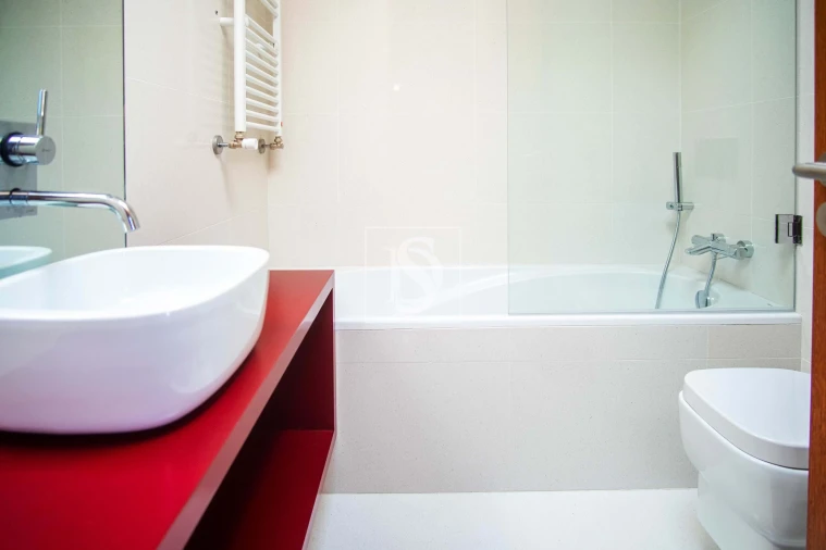 Moradia T4 para Venda em Pinheiro da Bemposta, Travanca e Palmaz Foto 30