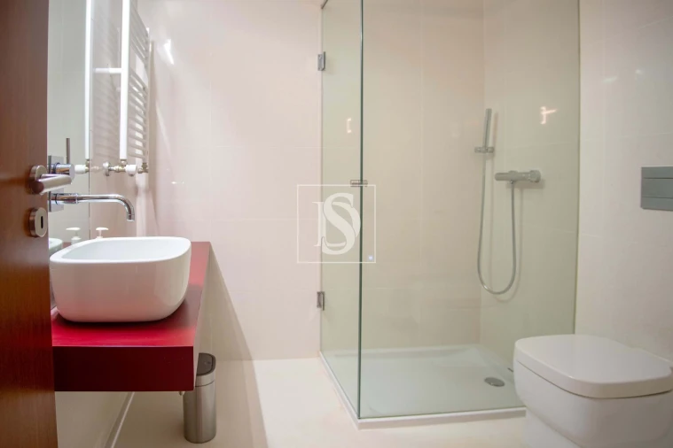 Moradia T4 para Venda em Pinheiro da Bemposta, Travanca e Palmaz Foto 19