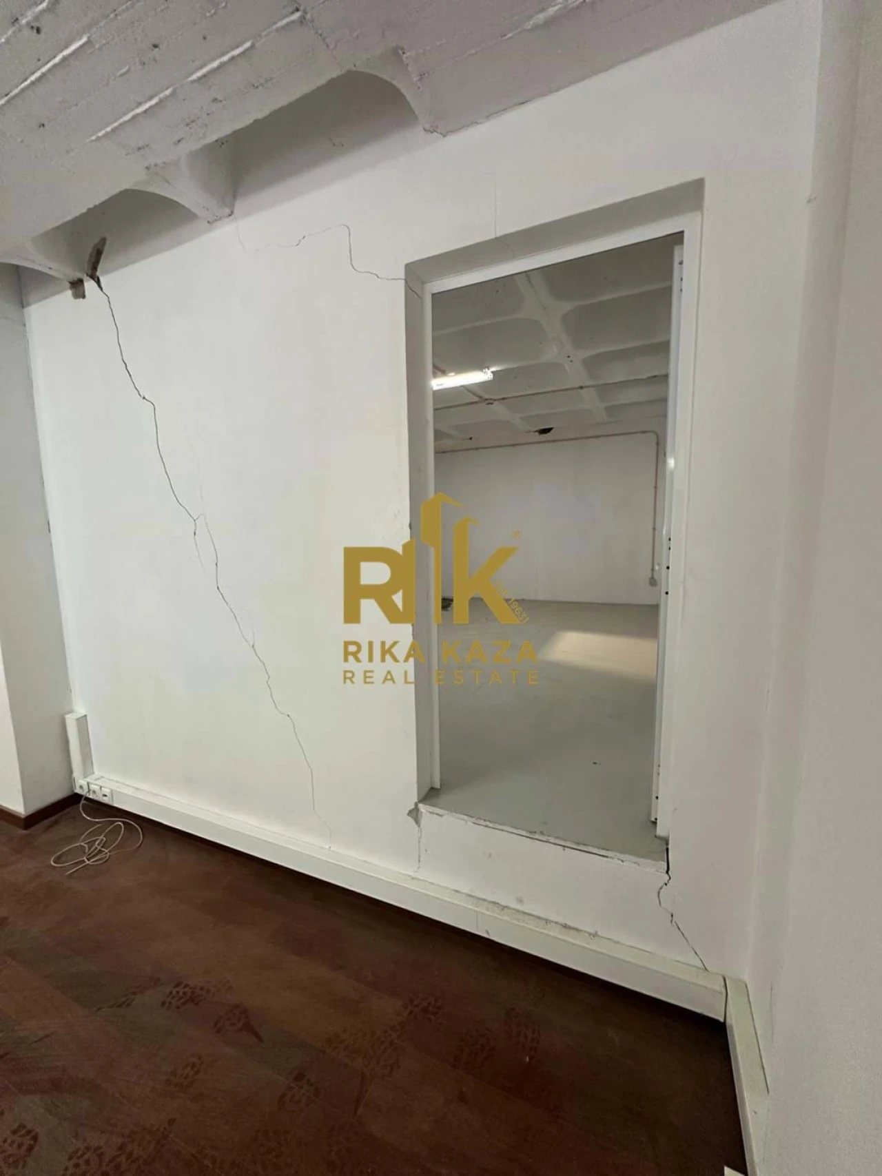 Negócio para Venda em Caniço Foto 21