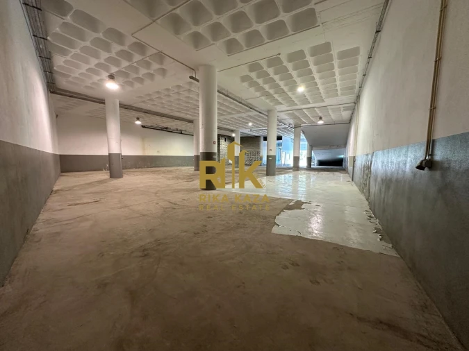 Negócio para Venda em Caniço Foto 2