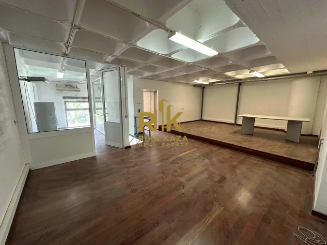 Negócio para Venda em Caniço Foto 20