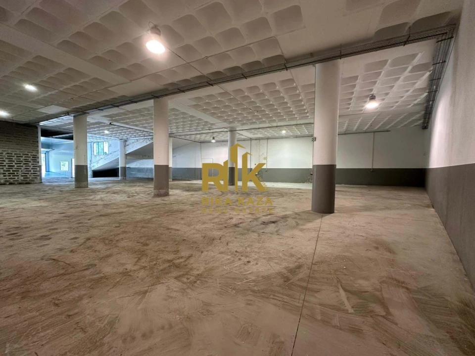 Negócio para Venda em Caniço Foto 8