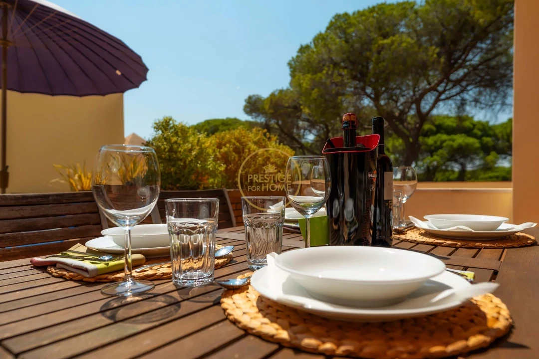 Moradia T3 para Arrendamento férias em Quarteira Foto 10