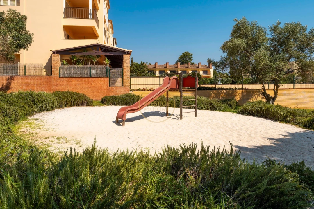 Moradia T3 para Arrendamento férias em Quarteira Foto 83