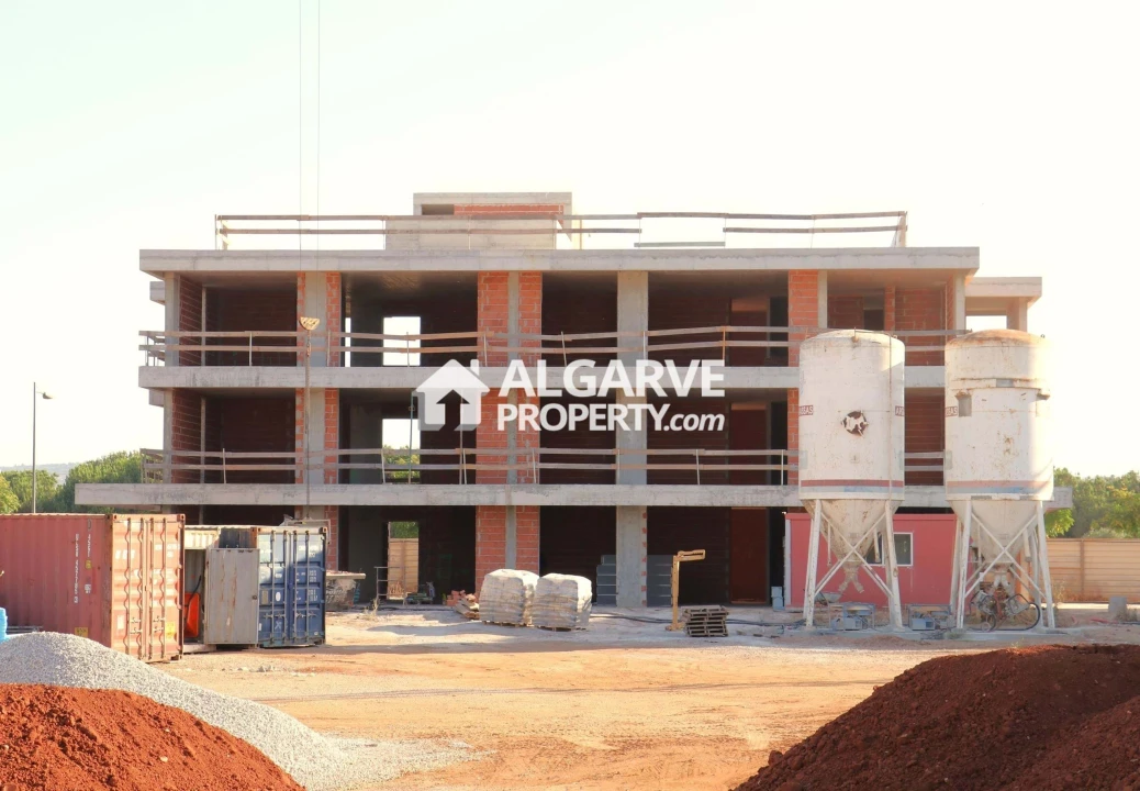 Apartamento T2 para Venda em Quarteira Foto 6