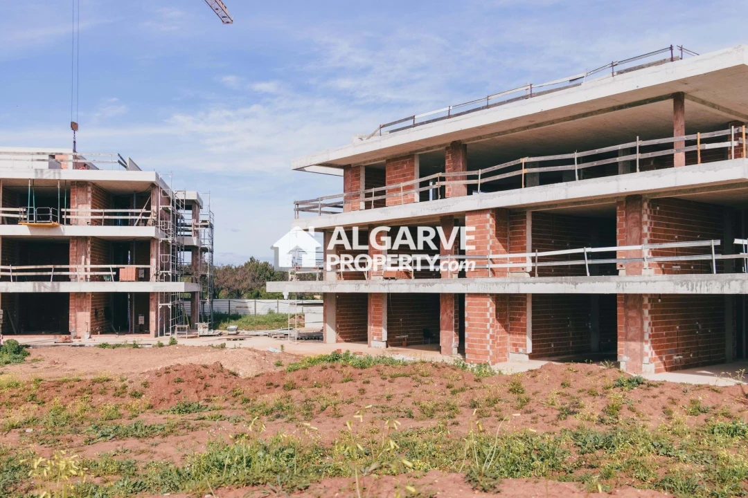 Apartamento T2 para Venda em Quarteira Foto 13