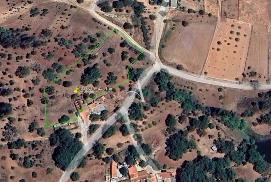 Terreno para Venda em Salir Foto 16