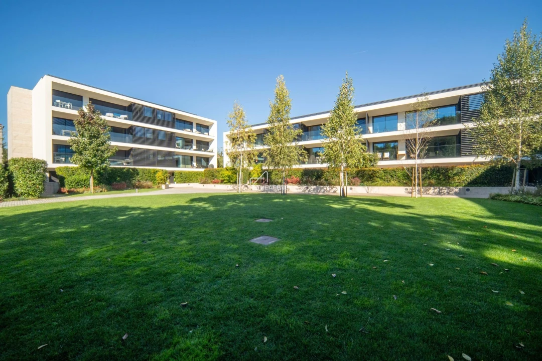 Apartamento T2 para Arrendamento em Ramalde Foto 3