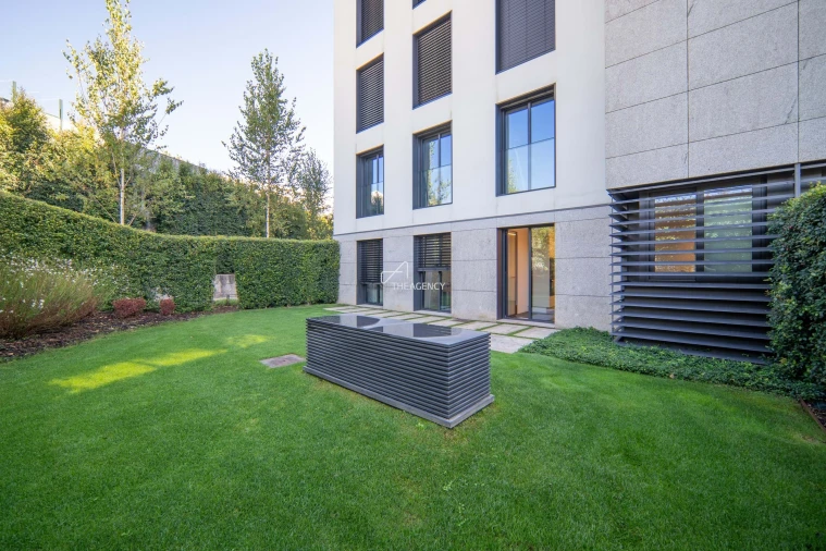 Apartamento T2 para Arrendamento em Ramalde Foto 26