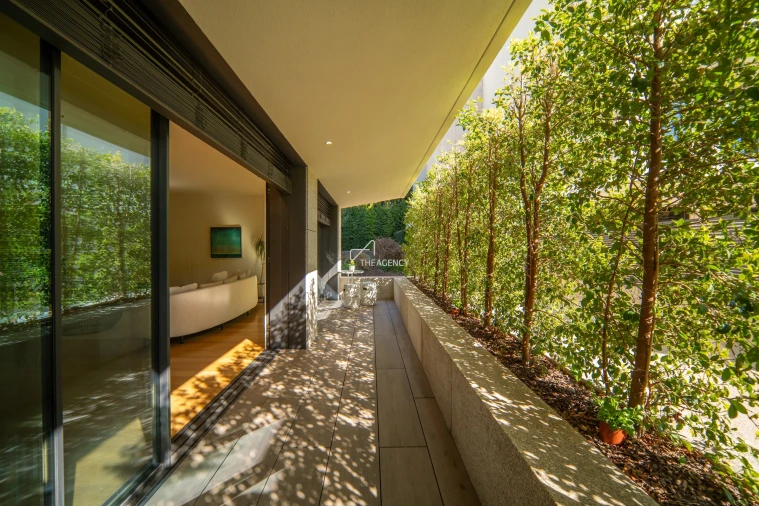 Apartamento T2 para Arrendamento em Ramalde Foto 5