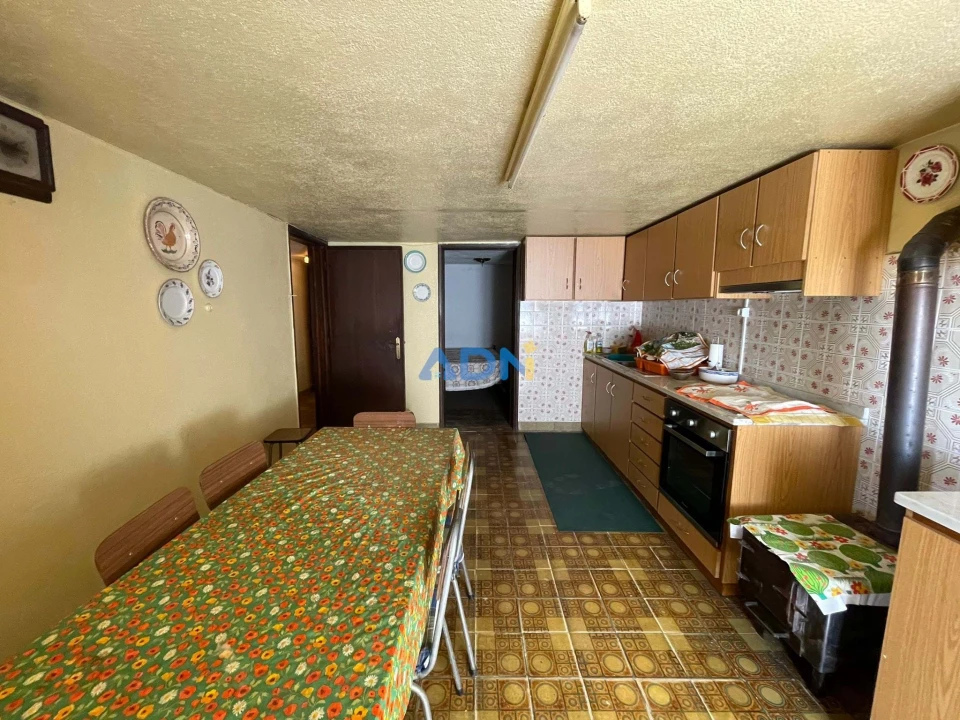 Moradia T4 para Venda em Sarzedas Foto 5