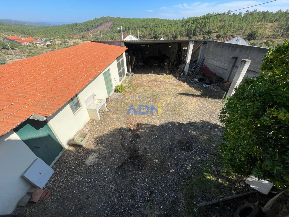 Moradia T4 para Venda em Sarzedas Foto 27