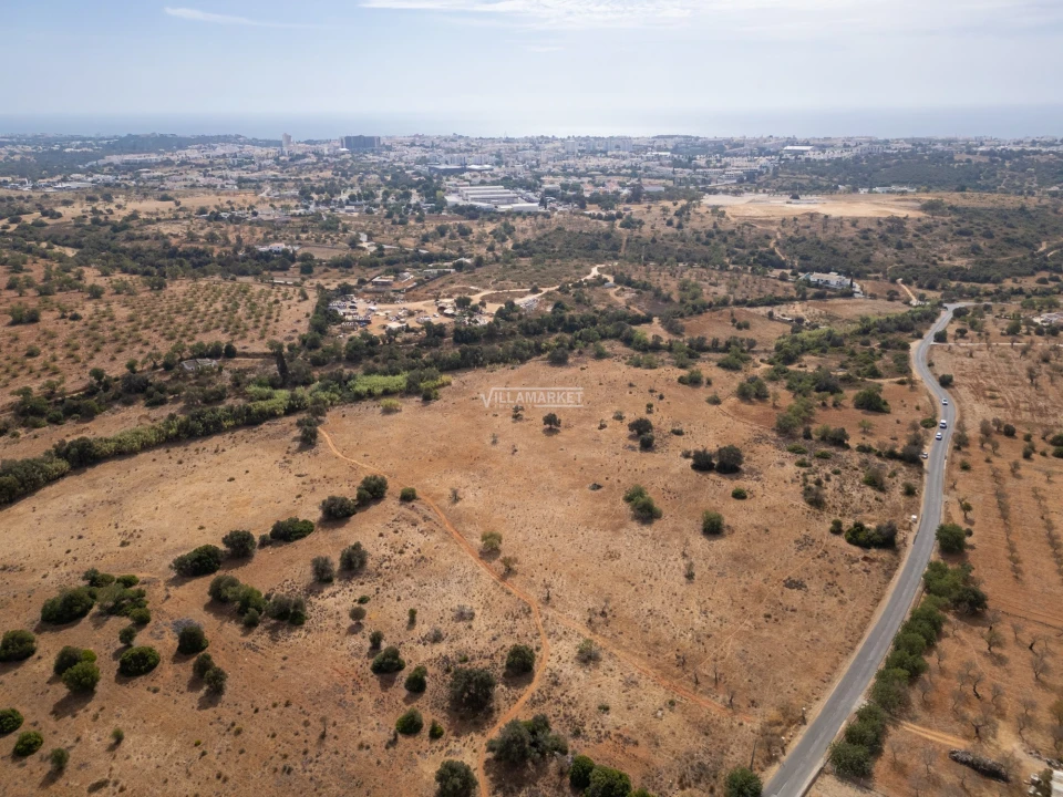 Terreno para Venda em Ferreiras Foto 18