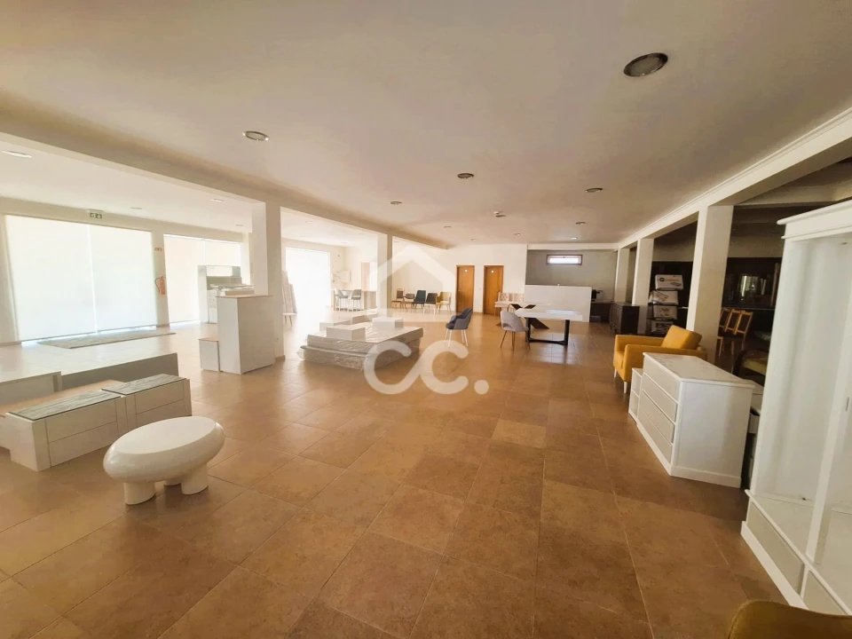 Moradia T3 para Venda em Sobrosa Foto 24