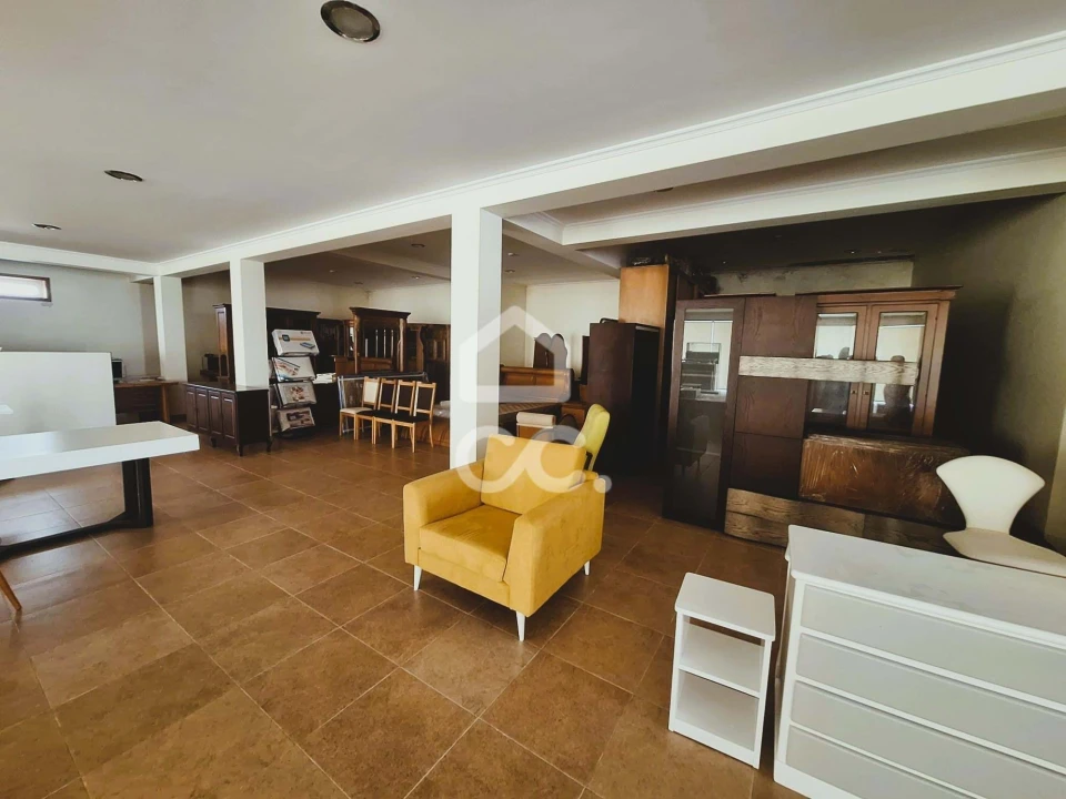 Moradia T3 para Venda em Sobrosa Foto 23