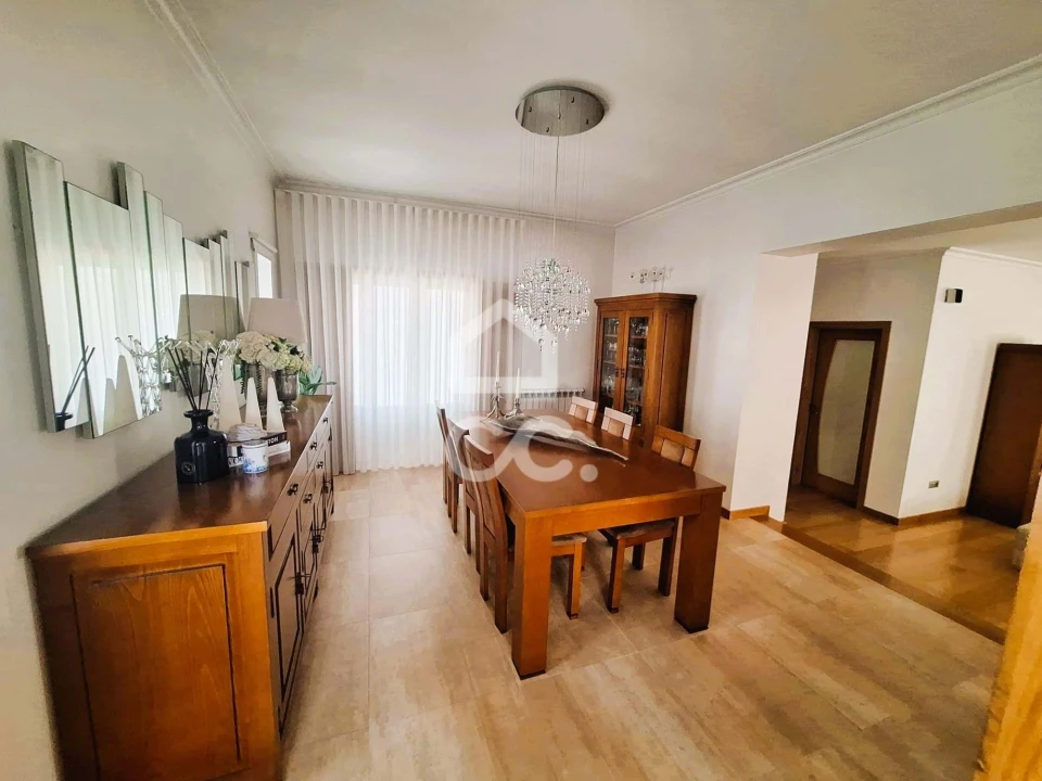 Moradia T3 para Venda em Sobrosa Foto 5