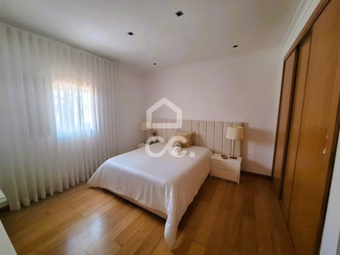 Moradia T3 para Venda em Sobrosa Foto 13