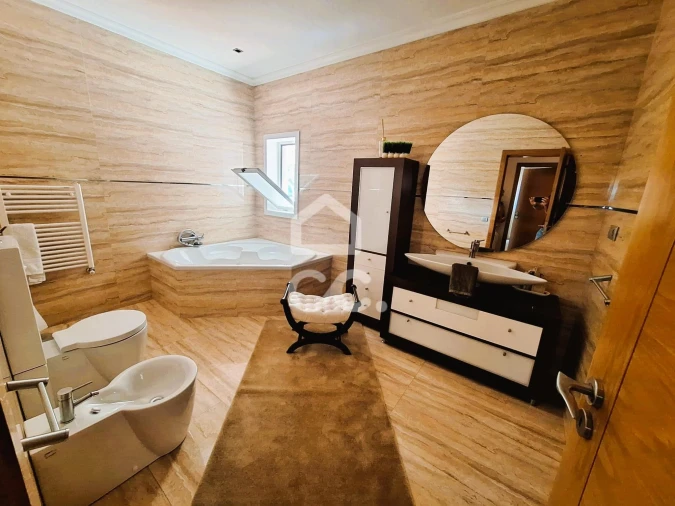 Moradia T3 para Venda em Sobrosa Foto 12