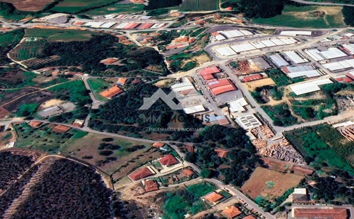 Terreno para Venda em Cabeceiras de Basto Foto 2