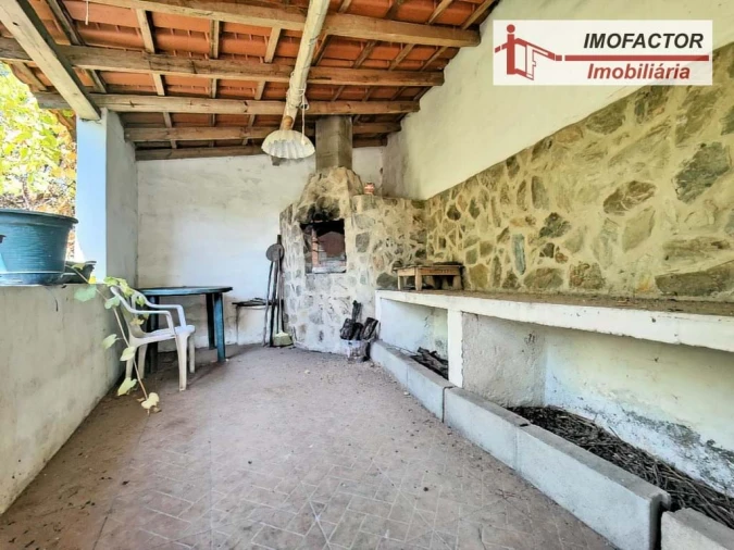 Quinta T1 para Venda em Freixial e Juncal do Campo Foto 17