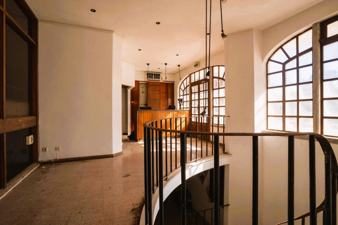 Negócio para Venda em Carcavelos e Parede Foto 5