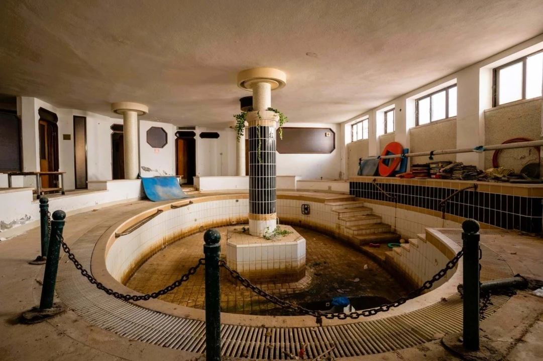 Negócio para Venda em Carcavelos e Parede Foto 2